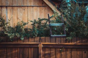 Panneau bois pour le jardin : comment bien choisir